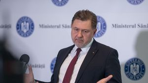 Federaţia Asociaţiilor Bolnavilor de Cancer anunţă că va acţiona Ministerul Sănătăţii în instanţă şi va începe acţiuni de protest: "Orgoliile ministrului Rafila sunt mai presus decât legea"