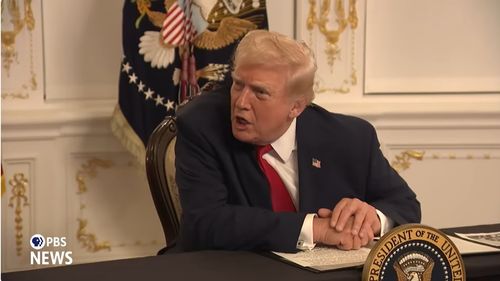 VIDEO Trump, către o jurnalistă care cerea detalii incomode despre suspectul afgan care a împușcat doi membri ai Gărzii Naționale: ”Ești proastă?” / Seria derapajelor președintelui american la adresa presei
