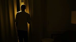 Demența cauzează tulburări de somn. Gestionarea lor poate fi o adevărată provocare / Ce pot face persoanele afectate