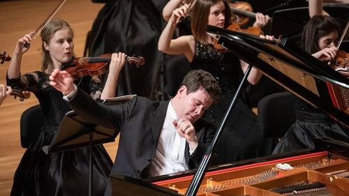 Festivalul de la Lucerna a anulat invitaţia adresată pianistului rus Denis Matsuev / Pianistul nu s-a distanţat de guvernul rus după invadarea Ucrainei