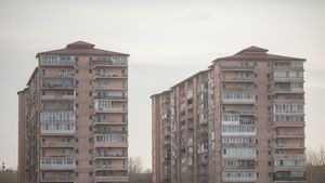 Premierul Marcel Ciolacu: Nu cred că România își permite anul viitor să aibă măriri de taxe și impozite. Exclus mărire de TVA. Trebuie să facem în continuare analiză în zona de excepții / Orice decizie luată în 2025 are efecte fiscale în anul 2026