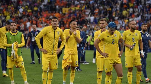 Tricolorii întâlnesc echipa Ciprului în al treilea meci din grupele Ligii Naţiunilor / Cu Mircea Lucescu selecţioner, “Generaţia de suflet” a obţinut victorii în primele două confruntări