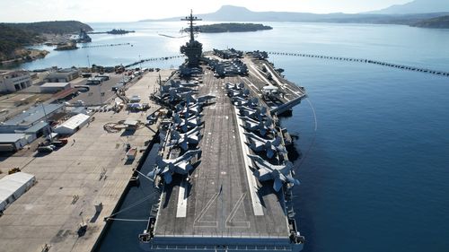 Un bărbat suspectat de spionaj, arestat pe insula Creta