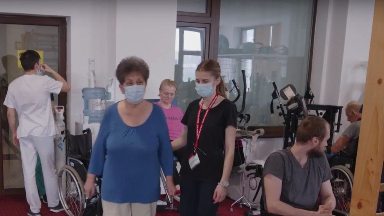 Recuperarea medicală după fractura coloanei vertebrale se face la Spitalul Sfântul Sava (P)