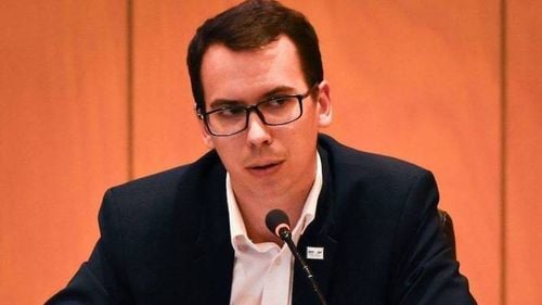 Fostul lider al studenților: Referendumul, un pas înapoi. La presiunea Coaliției pentru Familie, și educația sexuală sau parentală au căzut în desuetudine