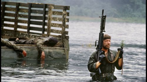 A murit Chuck Norris, actorul american celebru pentru filmele de acțiune în care juca personaje indestructibile
