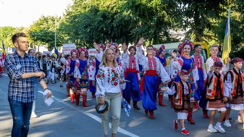 Festivalul internațional "Peștișorul de aur" și-a desemnat câștigătorii/ "Cântec de primăvară", din Ucraina, câștigătorul marelui trofeu la secțiunea ansamblurilor din străinătate
