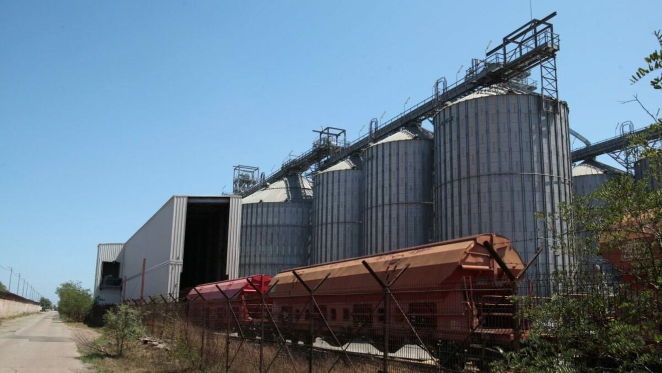 România a cerut CE prelungirea restricţiilor pentru importurile de cereale din Ucraina şi o subvenţie de 30 de euro/tonă la exportul de cereale, anunță ministrul Agriculturii