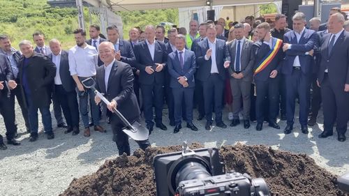 Asociația Pro Infrastructură îi reproșează primarului Clujului „atacul subteran”: Un gest execrabil al primarului Emil Boc care are nevoie de un dușman (imaginar) pe care să dea vina ca să-și ascundă propria incompetență