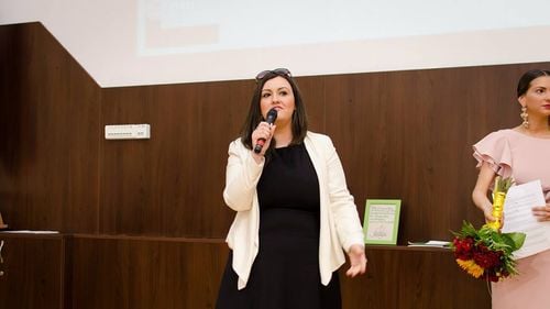 Micii farmaciști independenți acuză Ministerul Sănătății de dublu discurs și reclamă o modificare legislativă care impune amenzi ce îi pot duce în faliment