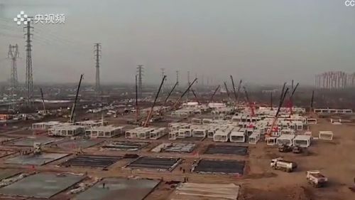 China construiește o tabără de carantină COVID-19 pentru 4.000 de persoane, la periferia orașului Shijiazhuang, provincia Hebei