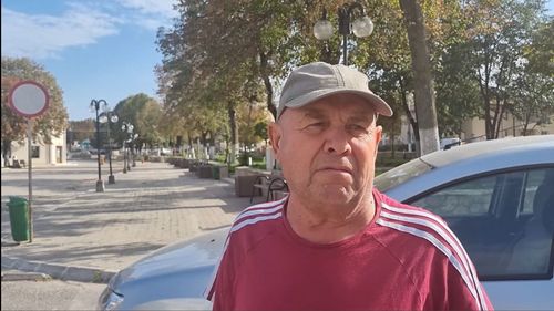 VIDEO Ce spun localnicii din Isaccea despre cum le-a schimbat războiul viața: „Ne-am obișnuit cu bombele, ne sperie mai mult mesajele RO-Alert”/ Primarul: „Deocamdată oamenilor le e frică doar să n-ajungă și la noi o dronă din greșeală”