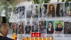 Victimele de la Colectiv, chemate în instanţă de ISU, care le cere să dea înapoi o parte din banii primiţi drept despăgubire / „Cel care a fost condamnat mă execută în final pe mine” / 300 de persoane au primit 60 de milioane de euro