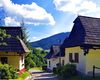 Locuitorii unui sat din Slovacia vor să renunțe la statutul de obiectiv UNESCO / Sunt sătui de turiști / Cei 17 săteni ai localității primesc 400 de euro pe an pentru a compensa inconvenientele 