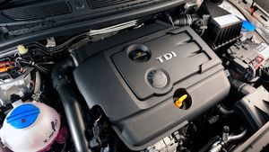 ANALIZĂ: Cum a murit motorul diesel în ochii românilor care cumpără mașini noi și cum moare încet și pentru clienții second-hand