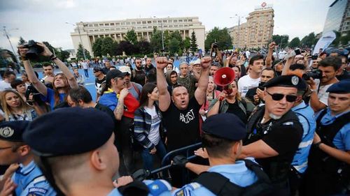 Jandarmeria a sesizat DIICOT, acuzând o tentativă de lovitură de stat la mitingul din 10 august