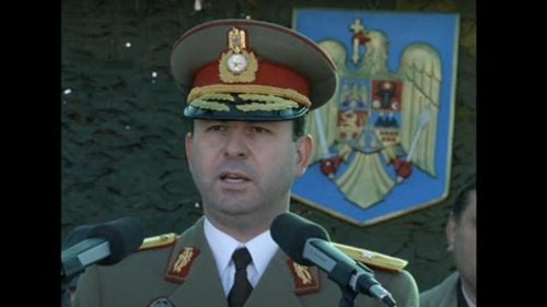 Generalul Cătălin Ștefăniță Zisu, fostul șef al Comandamentul Logistic Întrunit din cadrul MApN, anchetat penal într-un nou dosar penal alături de alte cinci cadre militare / Este suspectat de instigare la abuz în serviciu