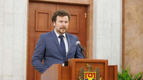 Număr record de profesori tineri angajați în școli în Republica Moldova, anunță ministrul Dan Perciun: Cel mai mare număr din ultimii 8 ani