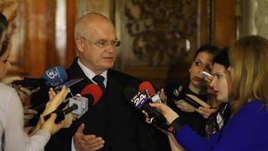 Amendament la Codul penal: Divulgarea de informații din cursul urmăririi penale se pedepsește cu închisoarea de până la 2 ani