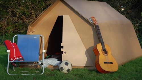 Turiştii aflaţi la munte în județul Brașov, sfătuiţi să nu se deplaseze pe trasee care traversează cursuri de apă sau prin văi adânci, să nu campeze şi să nu parcheze maşini în apropierea râurilor, pâraielor sau în zone joase