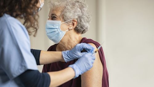 STUDIU BRITANIC Doar 1% din cei internați cu Covid în spital fuseseră vaccinați cu cel puțin 21 de zile înainte
