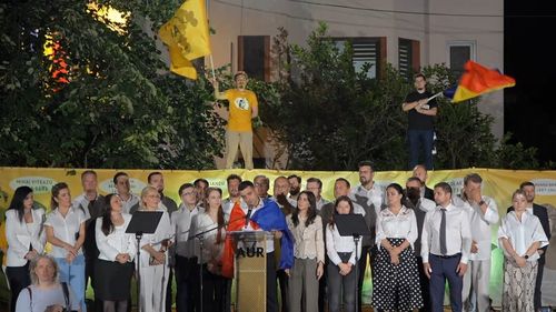 George Simion: Au venit exit-poll-urile cele veninoase? Suntem la un pas de un scor istoric, dublarea rezultatului din 2020 / Nicu sau Marcel, vestitul cuplu, Dumb and Dumber, vor un deceniu de stabilitate. Vor să fie deceniul băieților deștepti/ Am luat decizia să mă lupt până la capăt