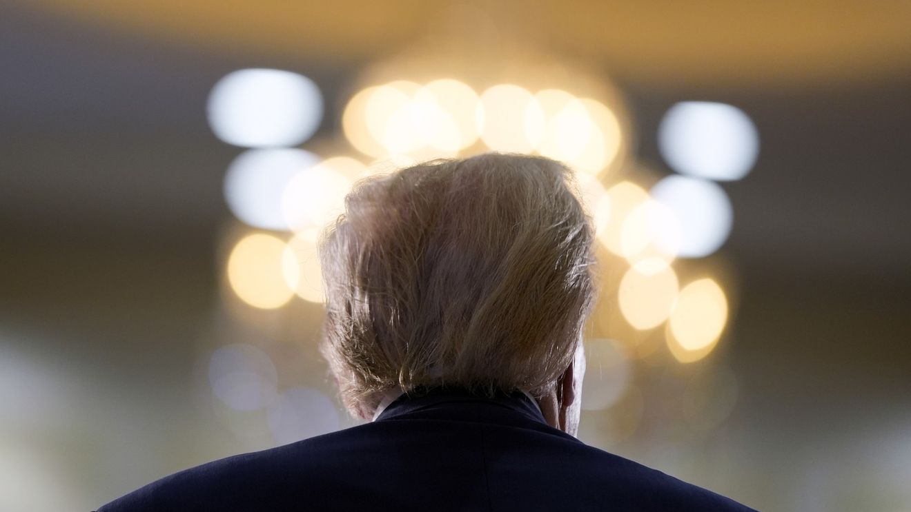 Donald Trump şi-a lansat propria criptomonedă / Capitalizare de miliarde de dolari