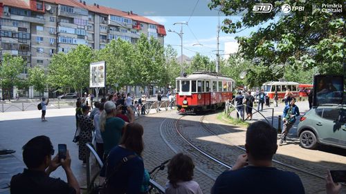 Eveniment inedit, organizat de STB în Capitală: Parada Tramvaielor a adunat peste două mii de bucureşteni