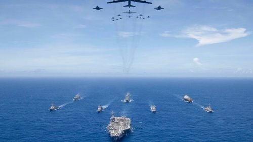 Mesaj de forță al Pentagonului: În fața Chinei, US Navy va deveni mai agilă, mai autonomă și mai letală/ Mark Esper vrea mărirea bugetului pentru apărare ca în epoca Reagan