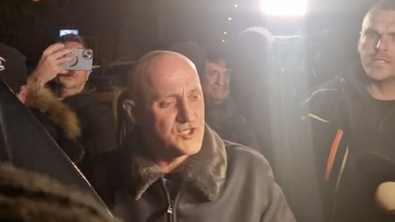Potra le cere generalilor din jandarmerie să-i aresteze „pe cei care au dat lovitura de stat„ / ”Atâta timp cât România e condusă de slugile globaliștilor nu se rezolvă nimic în România”