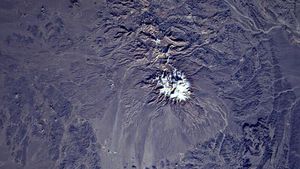 Un vulcan din Iran pare să se fi trezit, la 700.000 de ani după ultima erupţie