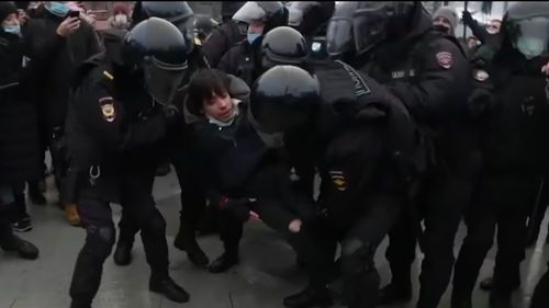 Ministerul rus al Afacerilor Interne avertizează împotriva protestelor anti-război și anunță „măsuri suplimentare pentru a asigura legea și ordinea”