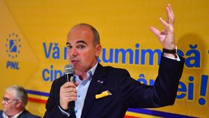 Rareș Bogdan: Trebuie ținuți PSD-iștii departe de banii europeni, de acest „Plan Marshall” negociat de președintele Iohannis/ Nu ne-a certat Iohannis, ne-a spus că nu prezentăm suficient cât bine am făcut noi într-un an de zile și cât de mult rău a făcut PSD