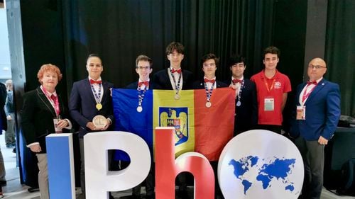 O medalie de aur, patru de argint și două premii speciale pentru România, la Olimpiada Internațională de Fizică 2025