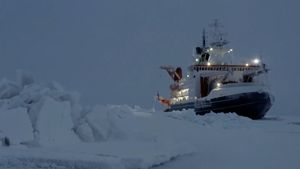 O navă germană de cercetare pleacă într-o nouă expediţie în Antarctica / Expediţia se va intitula "Studiu privind debitul din Marea Weddell în timpul verii"