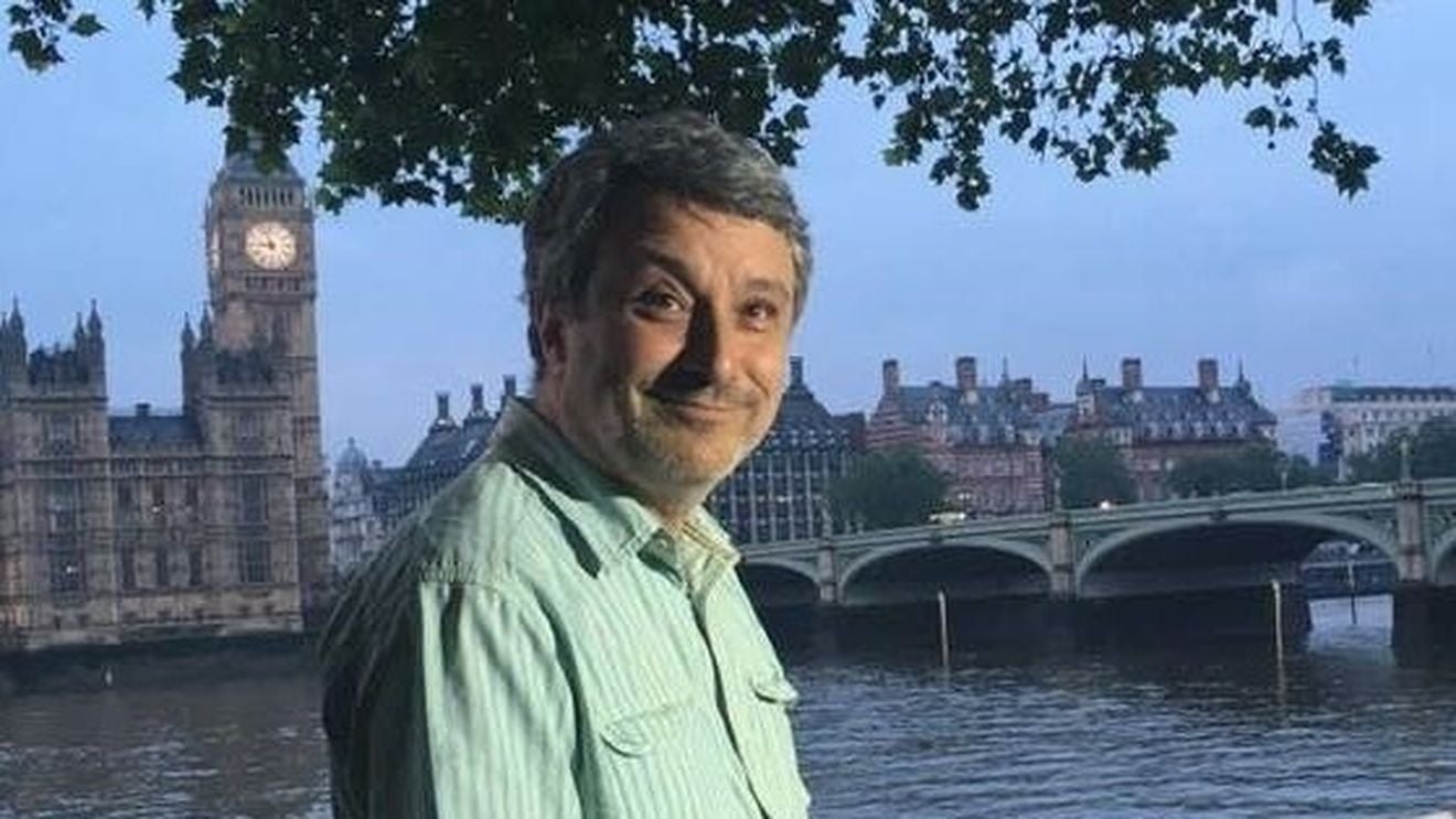 Petru Clej: Au fost respinse doar 2 cereri de rezidență în UK din cele peste 1, 8 milioane procesate/ Românii din Marea Britanie, a doua comunitate după polonezi, îşi văd într-o majoritate viitorul pe termen lung în această țară