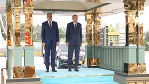 Prim-ministrul Marcel Ciolacu, primit la Palatul Prezidenţial de către preşedintele Turciei Recep Tayyip Erdogan / Vor fi semnate mai multe Acorduri şi memorandumuri de înţelegere privind cooperarea sectorială