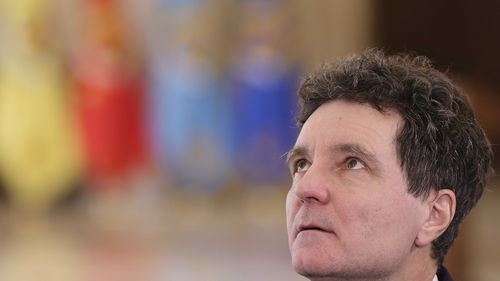 Președintele Nicușor Dan și cochetarea sa periculoasă timp de un an cu extrema dreaptă