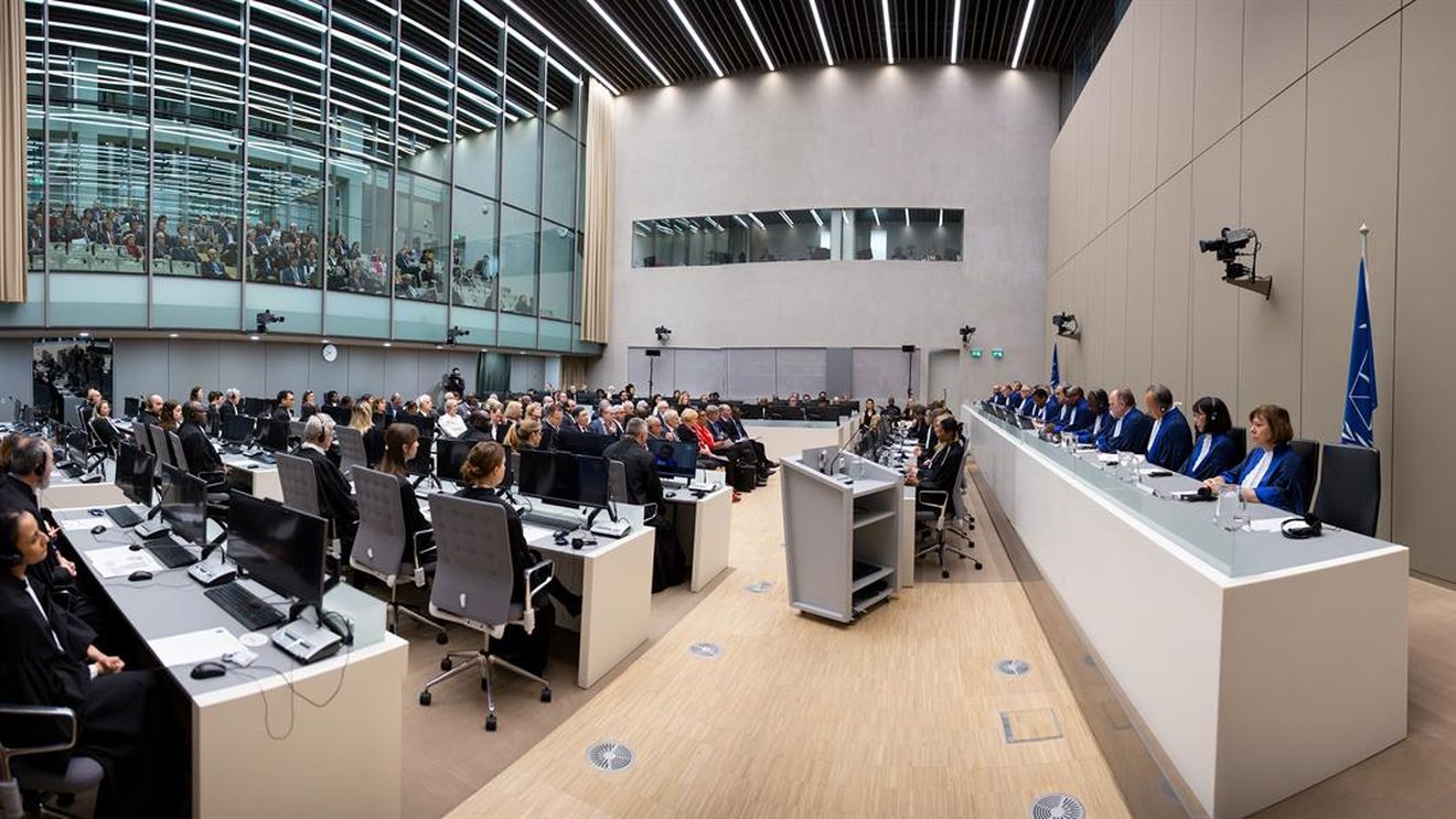 Procurorul Curţii Penale Internaţionale cere Rusiei să coopereze în Ancheta privind Ucraina