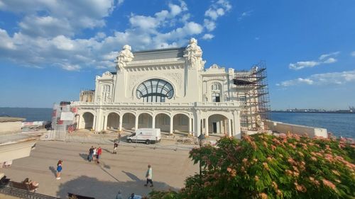 Fațada Cazinoului din Constanța, fără schele: Cum arată cel mai cunoscut monument istoric de pe litoral, pe care Radu Mazăre voia să-l dea la ”ruși, turci sau arabi bogați”/ Când ar putea fi inaugurat (galerie foto)
