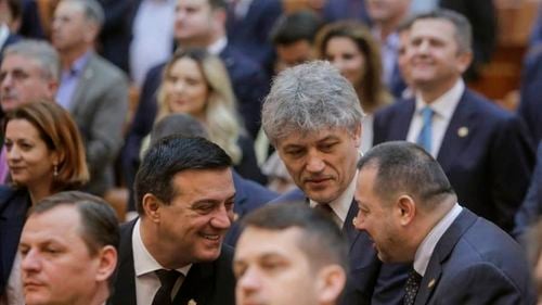 Lege adoptată la propunerea lui Cătălin Rădulescu ”pentru evitarea infracțiunii de conflict de interese”: Parlamentarii pot intermedia relația dintre potenţialii investitori şi autorităţile locale