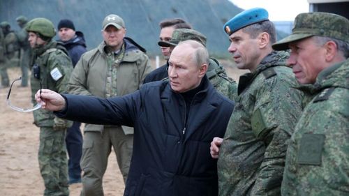 SUA trebuie să-și unească forțele cu Europa pentru a exercita presiuni asupra lui Putin, afirmă miniștrii de externe ai UE