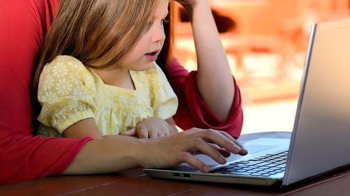 Emiratele Arabe Unite anunță vaccinarea copiilor de peste 3 ani cu serul Sinopharm