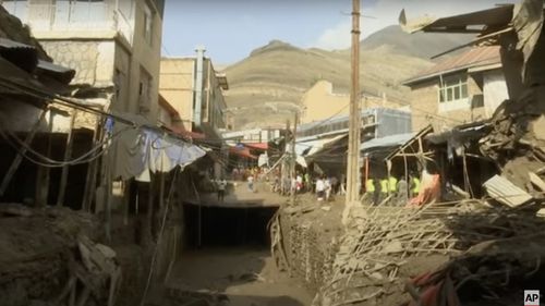 Bilanțul furtunilor severe din ultimele zile, în Iran: 69 de persoane decedate