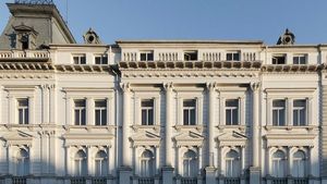 Hotelul Concordia din Târgu Mureș, cumpărat de statul maghiar prin Manevi Zrt / Tranzacție de 7 milioane de euro / Compania mai are 8 proprietăți în Transilvania