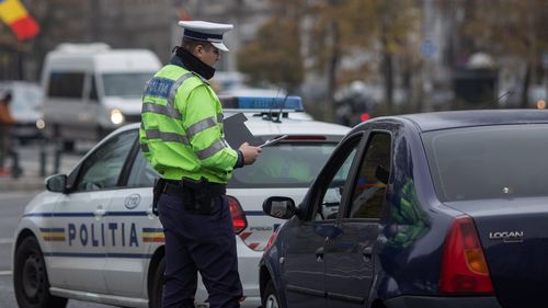 Filtre de poliție pentru ca protestatarii să nu intre cu utilajele pe străzile din Târgu Mureş / Proteste sunt şi la Sibiu, Suceava şi Craiova