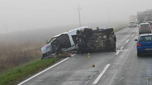 Ministrul Apărării din Croația, rănit grav într-un accident / Şoferul unei camionete implicate în coliziune a murit