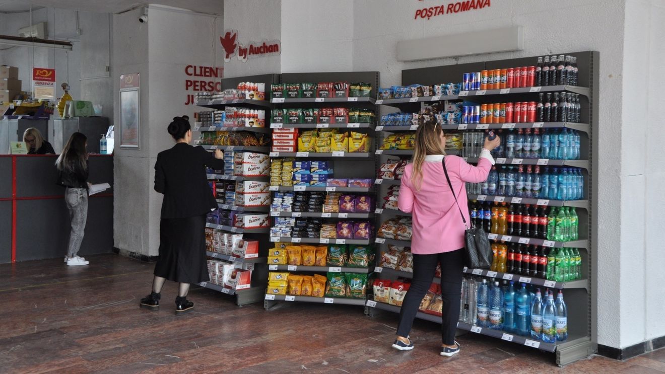 Un proiect comun Auchan şi Poşta Română s-a încheiat la un an de la semnare / Prevedea vânzarea de produse în incinta oficiilor poştale / Auchan: ”Decizia luată a fost ca urmare a analizelor interne ale Poştei Române”