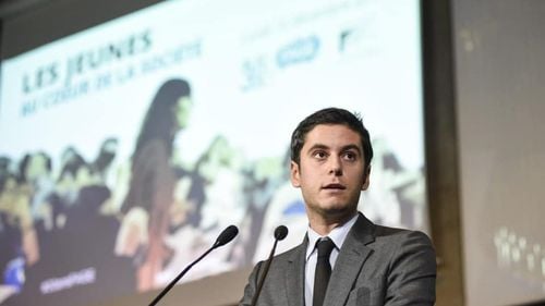 Respectul pentru autoritate se învață în familie și la școală, spune premierul Franței, care anunță muncă „de tip educativ” în folosul comunității pentru tinerii delincvenți