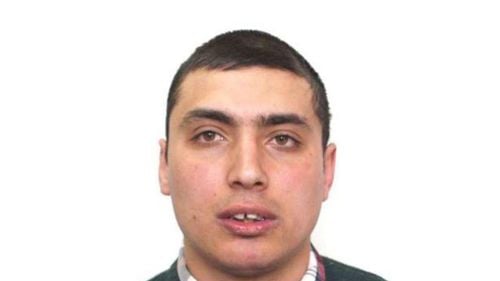 Polițiștii ieșeni au ratat prinderea unui tânăr bolnav plecat de acasă pentru că au ajuns la 3 ore după ce oamenii au sunat la 112. Băiatul a fost găsit mort